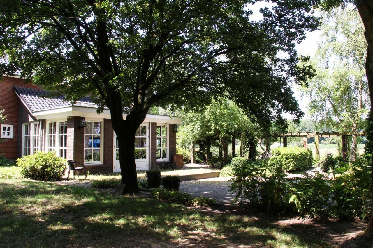 Villa Landhuis De Heibloem Heythuysen Exterior foto